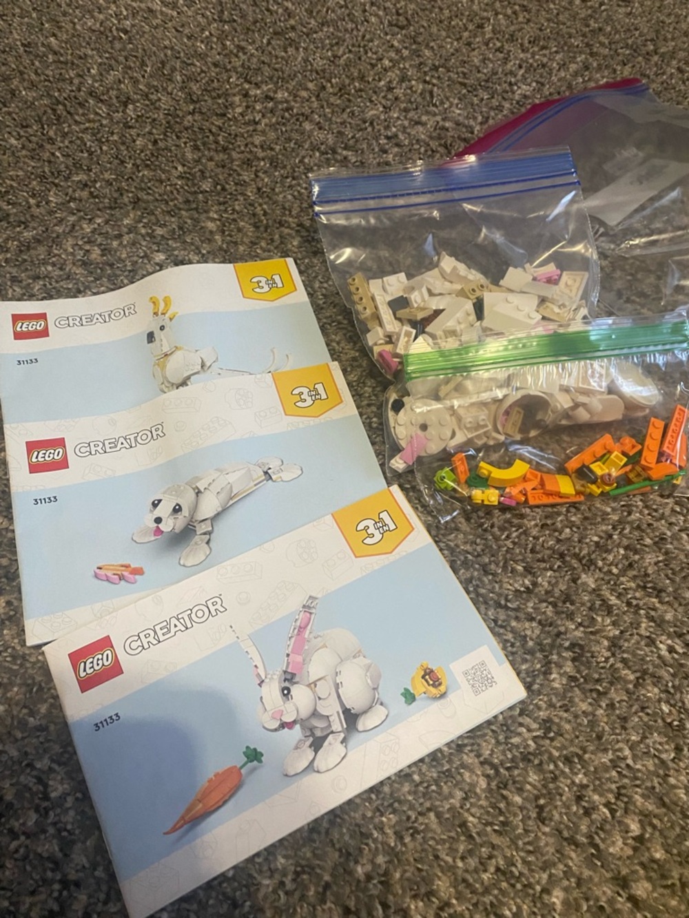 Lego Retired Product - 3-in-1 White Rabbit - Picture 2 of 14